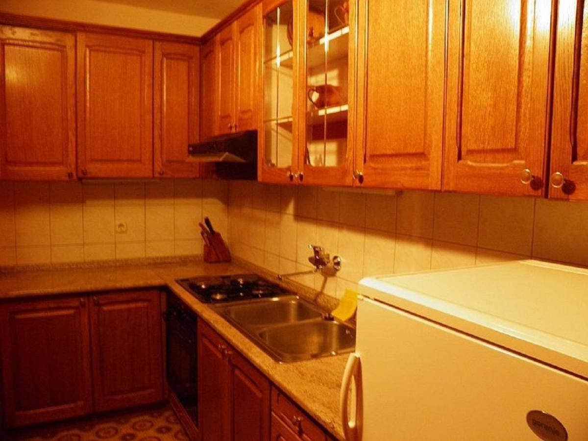 بريلا Apartments Angela - With Beautiful Courtyard المظهر الخارجي الصورة
