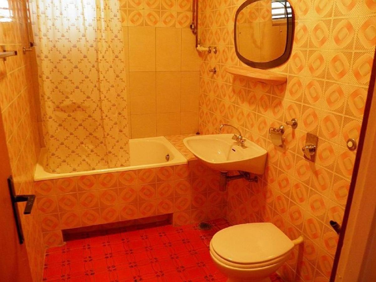 بريلا Apartments Angela - With Beautiful Courtyard المظهر الخارجي الصورة