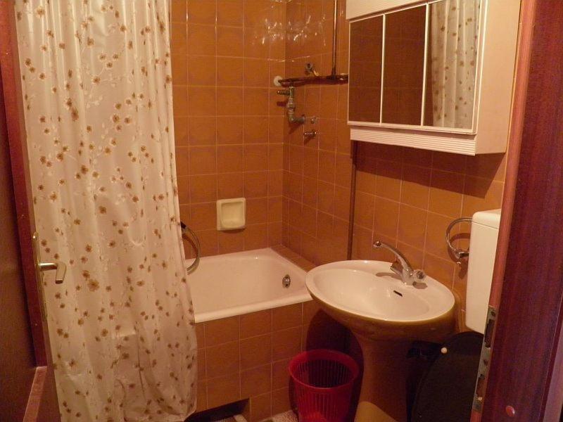 بريلا Apartments Angela - With Beautiful Courtyard المظهر الخارجي الصورة